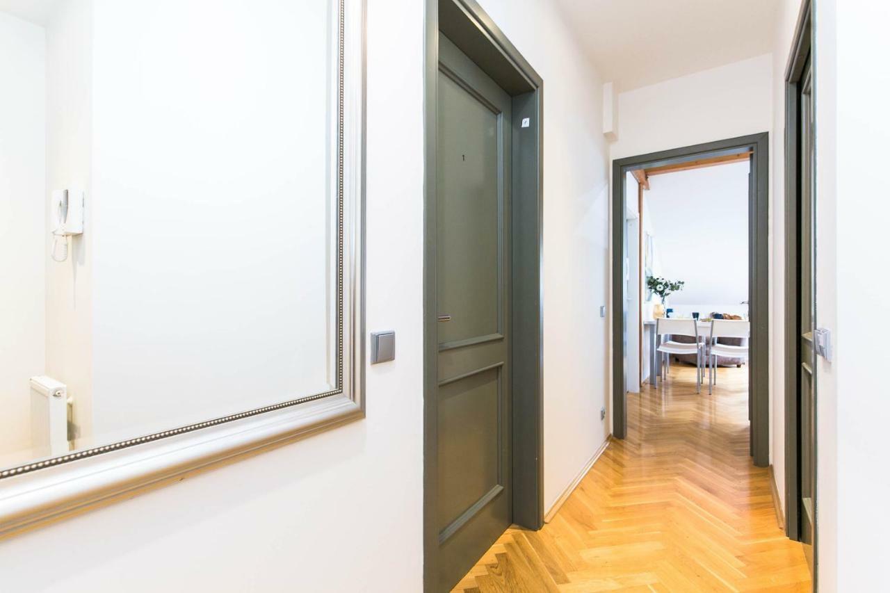 Art Ii Apartament Praga
